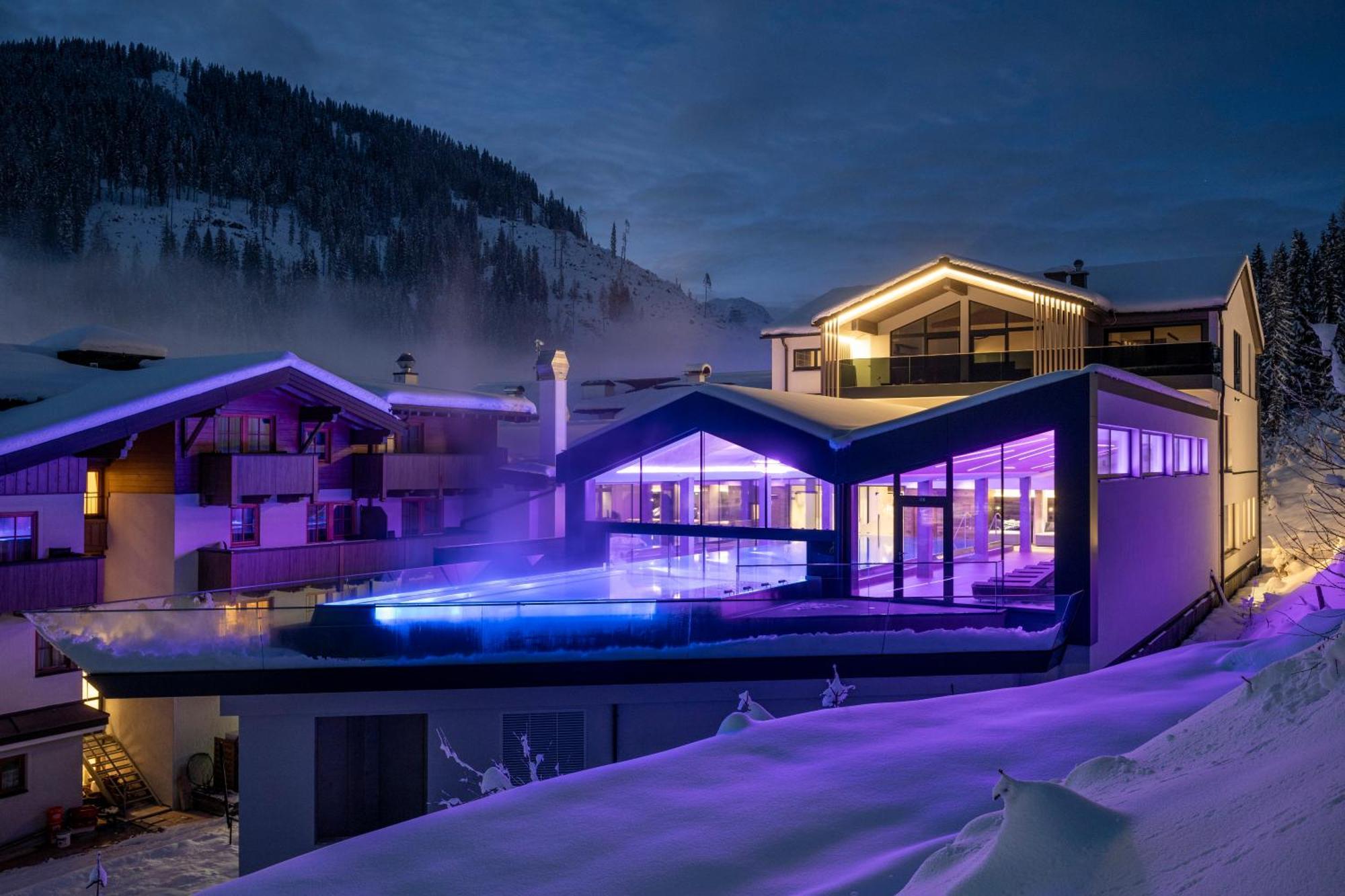 Hotel Alpenhof Superior Цаухензе Екстер'єр фото